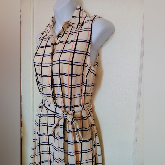 🛍️ BUNDLE ONLY🛍️Banana Republic Ivory and Navy Plaid Midi Dress - Picture 4 of 8